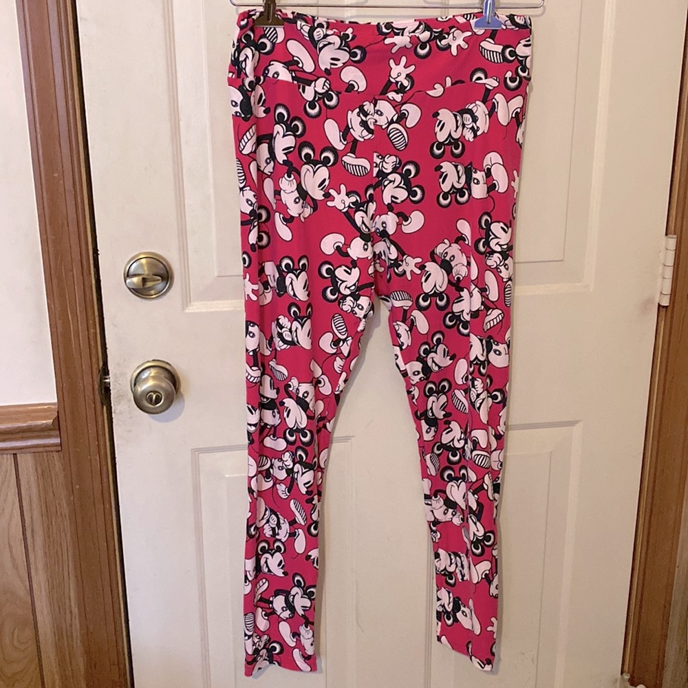 LuLaRoe Leggings Mickey Mouse NWOT Tall & Curvy